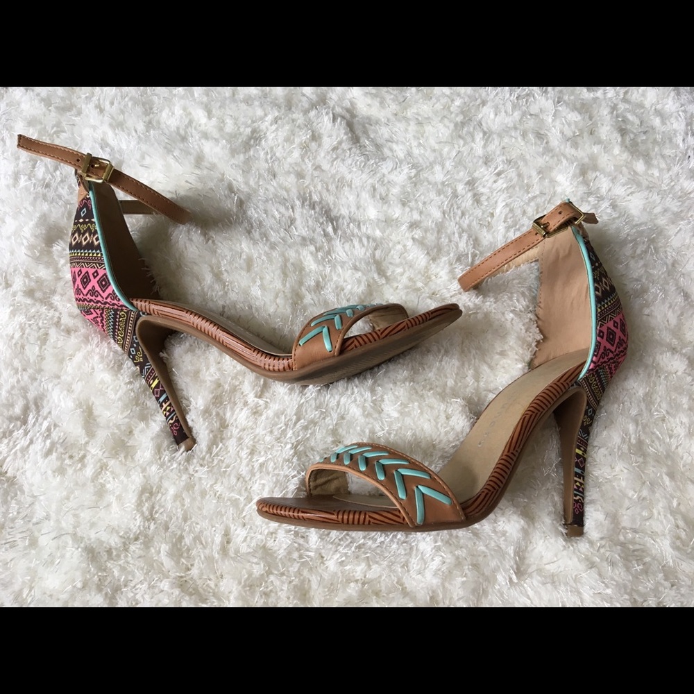Chinese Laundry - Stiletto Strapy Sandal